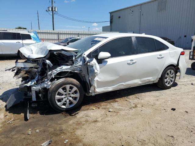 TOYOTA COROLLA LE 2022 with VIN JTDEPMAE3N3028822 - Photo from auction