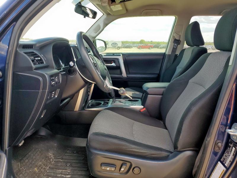 Photo 7 from auction – 2019 TOYOTA 4RUNNER SR with VIN JTEZU5JR2K5202457