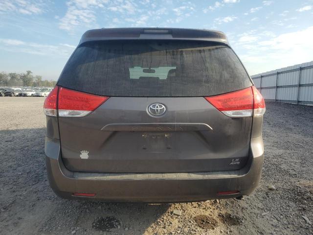 Photo 6 from auction – 2012 TOYOTA SIENNA LE with VIN 5TDJK3DC9CS039918