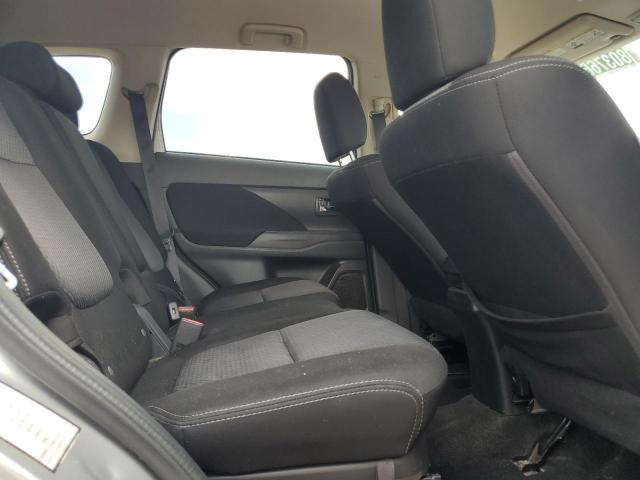Zdjęcie 11 z aukcji – 2018 MITSUBISHI OUTLANDER z VIN JA4AD3A35JJ004201