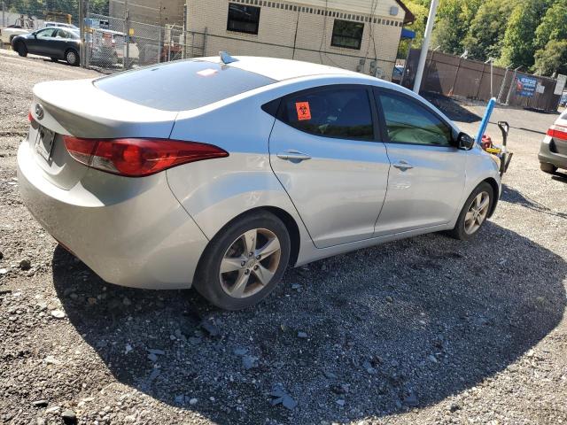 Photo 3 from auction – 2011 HYUNDAI ELANTRA GL with VIN 5NPDH4AEXBH054245