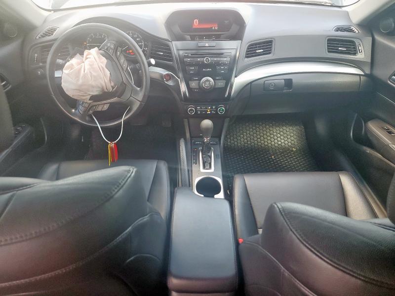 Photo 8 from auction – 2017 ACURA ILX BASE W with VIN 19UDE2F30HA002502