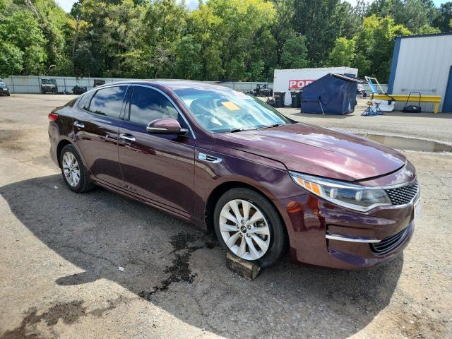 Photo 4 from auction – 2017 KIA OPTIMA EX with VIN 5XXGU4L33HG149707