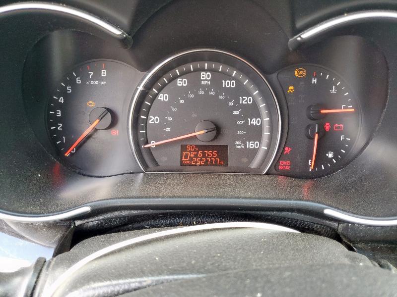 Photo 9 from auction – 2014 KIA SORENTO LX with VIN 5XYKT4A67EG515508