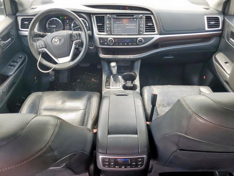Photo 8 from auction – 2014 TOYOTA HIGHLANDER with VIN 5TDDKRFH1ES042940