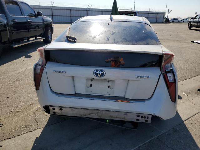 Photo 6 from auction – 2016 TOYOTA PRIUS with VIN JTDKARFUXG3517531