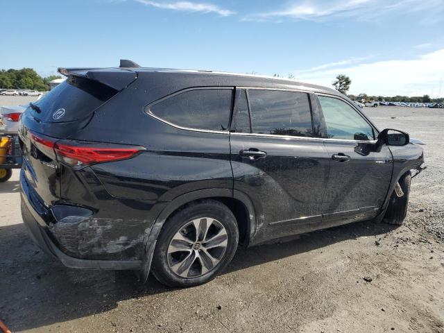 Photo 3 from auction – 2021 TOYOTA HIGHLANDER with VIN 5TDGBRCH7MS046359