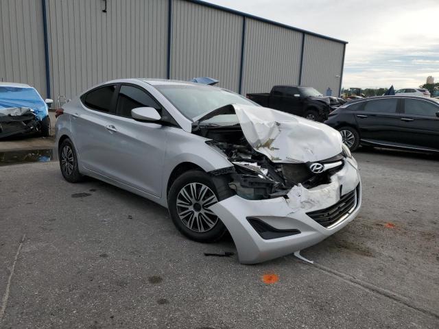 Photo 4 from auction – 2016 HYUNDAI ELANTRA SE with VIN 5NPDH4AE2GH752436
