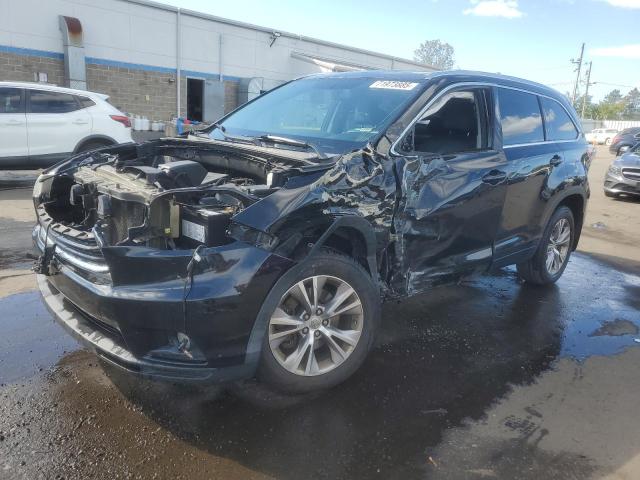 TOYOTA HIGHLANDER 2015 with VIN 5TDJKRFH7FS117399 - Photo from auction