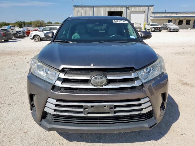Photo 5 from auction – 2018 TOYOTA HIGHLANDER with VIN 5TDZZRFH3JS266075