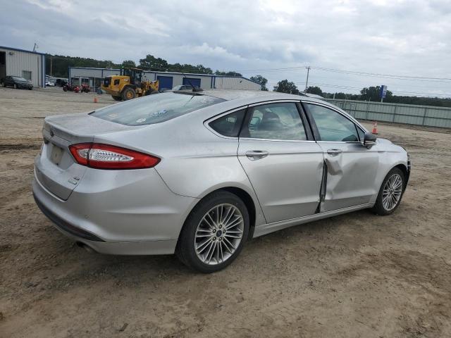 Photo 3 from auction – 2016 FORD FUSION SE with VIN 3FA6P0HD1GR350685