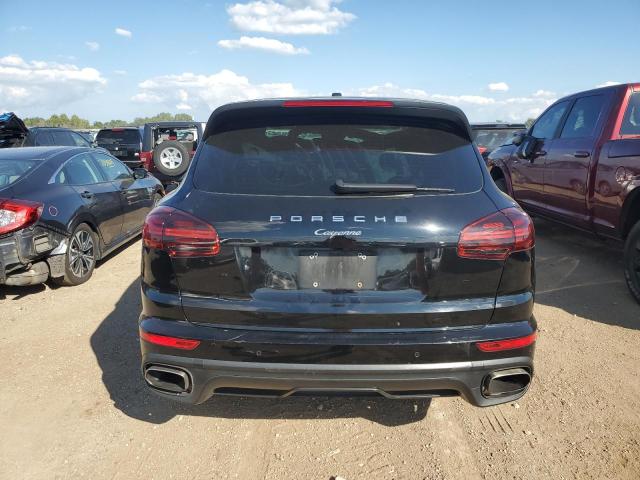 Photo 6 from auction – 2017 PORSCHE CAYENNE with VIN WP1AA2A24HKA82939