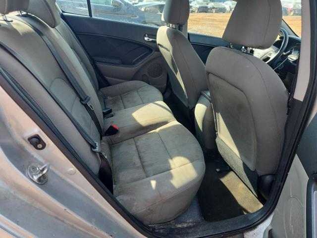 Photo 10 from auction – 2015 KIA FORTE LX with VIN KNAFK4A60F5286911