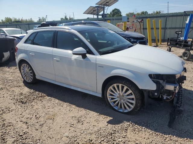 Foto 4 de la subasta – 2017 AUDI A3 E-TRON PRESTIGE con VIN WAUSPBFF7HA129898
