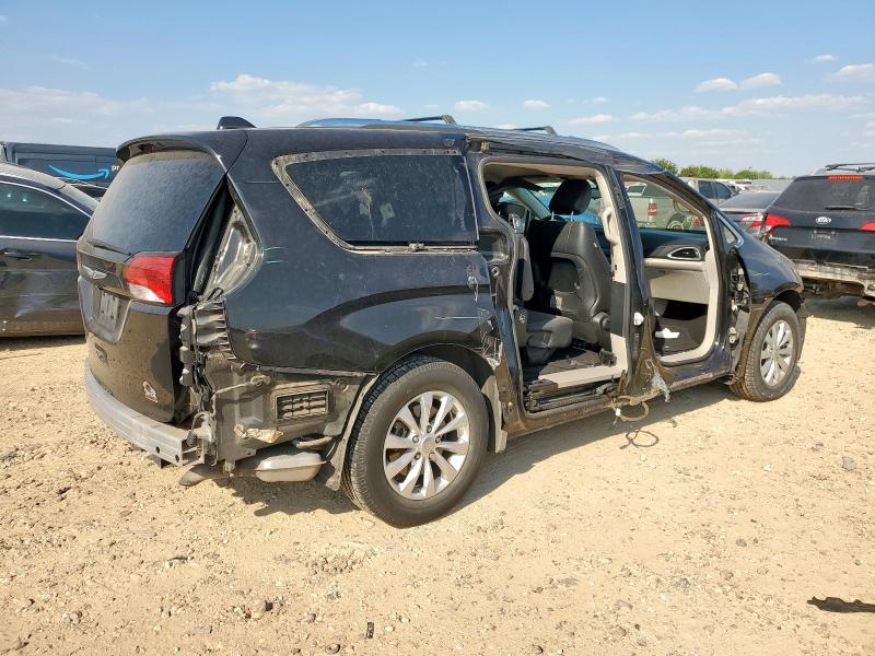 Photo 3 from auction – 2018 CHRYSLER PACIFICA T with VIN 2C4RC1BG2JR115138
