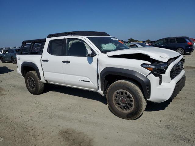 Photo 4 from auction – 2024 TOYOTA TACOMA DOU with VIN 3TMLB5JN4RM050957
