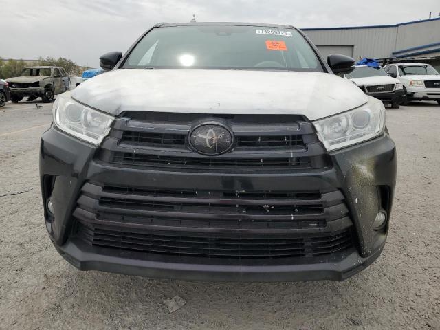 Photo 5 from auction – 2018 TOYOTA HIGHLANDER with VIN 5TDJZRFH9JS816697