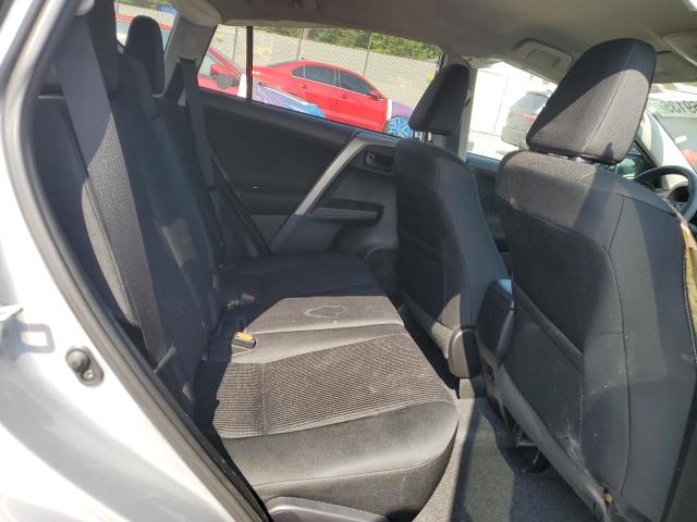 Photo 11 from auction – 2017 TOYOTA RAV4 LE with VIN 2T3BFREV7HW606645