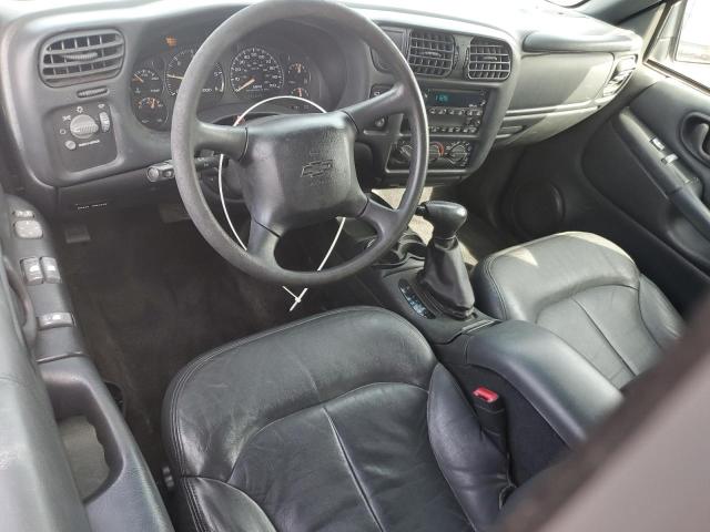 Photo 8 from auction – 2002 CHEVROLET BLAZER with VIN 1GNCS18W92K225246