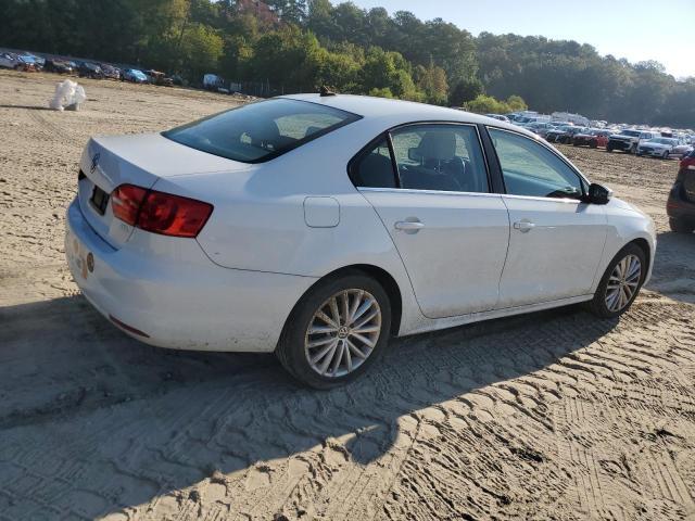 Photo 3 from auction – 2014 VOLKSWAGEN JETTA SEL with VIN 3VWL17AJ4EM403264