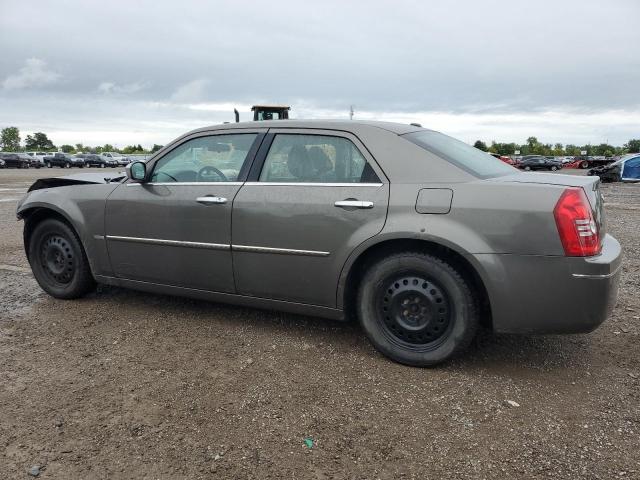 Photo 2 from auction – 2010 CHRYSLER 300 TOURIN with VIN 2C3CA5CV9AH117558