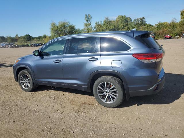 Photo 2 from auction – 2018 TOYOTA HIGHLANDER with VIN 5TDJZRFHXJS800718