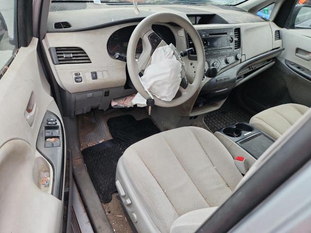 Photo 8 from auction – 2012 TOYOTA SIENNA LE with VIN 5TDKK3DC6CS276547
