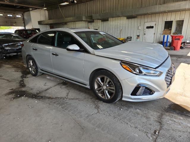 Photo 4 from auction – 2019 HYUNDAI SONATA LIM with VIN 5NPE34AF6KH808270