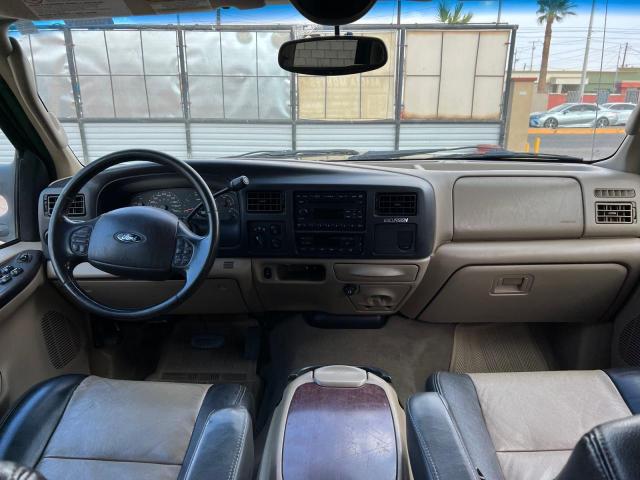 Photo 9 from auction – 2005 FORD EXCURSION with VIN 1FMSU45P85EA05897