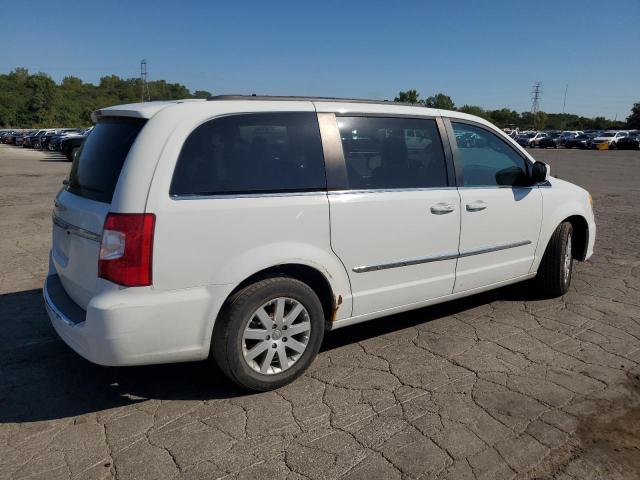 Photo 3 from auction – 2014 CHRYSLER TOWN & COU with VIN 2C4RC1BG3ER394265