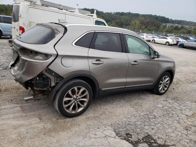 Photo 3 from auction – 2016 LINCOLN MKC SELECT with VIN 5LMCJ2C9XGUJ28645