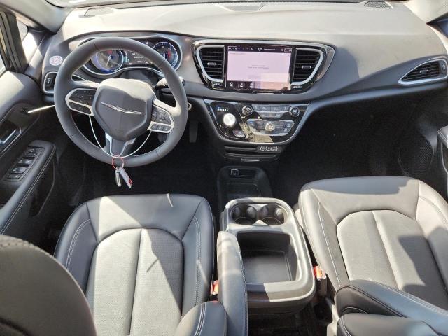 Photo 8 from auction – 2025 CHRYSLER PACIFICA S with VIN 2C4RC1BG0SR568689