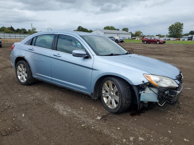 Photo 4 from auction – 2012 CHRYSLER 200 TOURIN with VIN 1C3CCBBG5CN175480