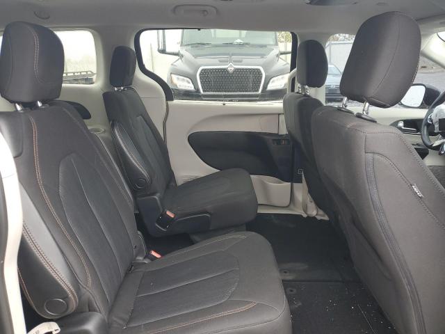 Photo 11 from auction – 2020 CHRYSLER PACIFICA T with VIN 2C4RC1FG4LR158893