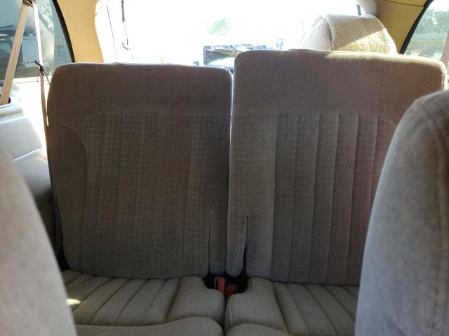 Photo 10 from auction – 2001 CHEVROLET BLAZER with VIN 1GNCS18W71K195226