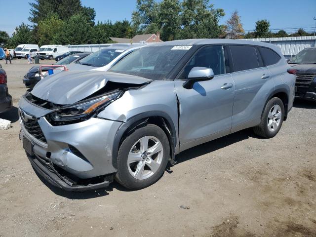 Photo 1 from auction – 2022 TOYOTA HIGHLANDER with VIN 5TDBZRBH7NS228619