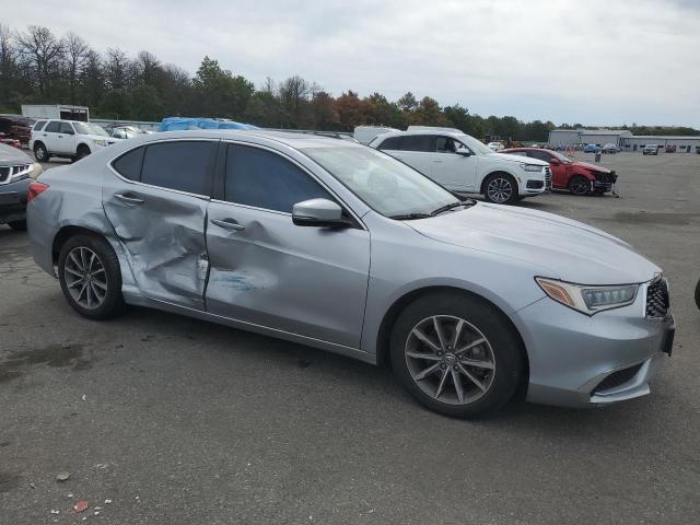 Photo 4 from auction – 2020 ACURA TLX with VIN 19UUB1F35LA015810