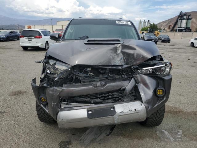 Photo 5 from auction – 2018 TOYOTA 4RUNNER SR5/SR5 PREMIUM with VIN JTEBU5JR7J5555227