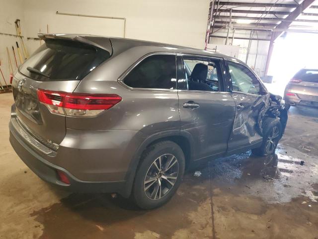 Photo 3 from auction – 2019 TOYOTA HIGHLANDER with VIN 5TDBZRFH2KS999463