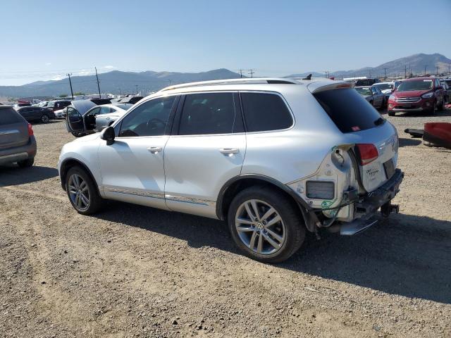 Photo 2 from auction – 2016 VOLKSWAGEN TOUAREG TD with VIN WVGEP9BP1GD002760