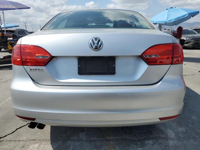Photo 6 from auction – 2014 VOLKSWAGEN JETTA BASE with VIN 3VW2K7AJ7EM229778