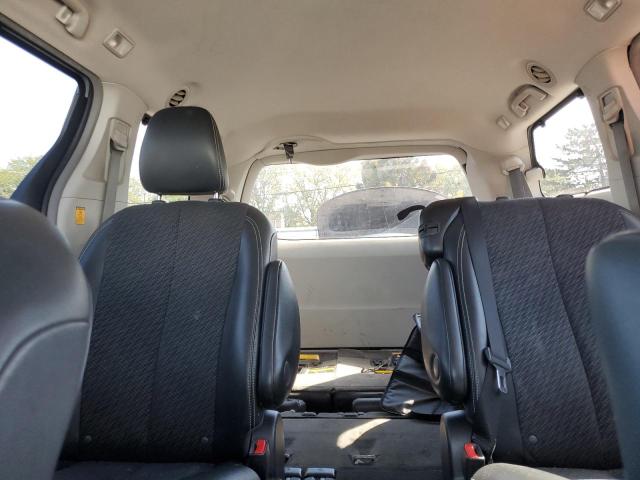 Photo 10 from auction – 2012 TOYOTA SIENNA XLE with VIN 5TDXK3DC0CS179480