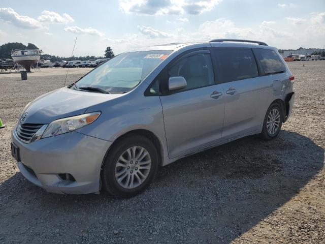 TOYOTA SIENNA XLE 2012 with VIN 5TDYK3DCXCS194377 - Photo from auction
