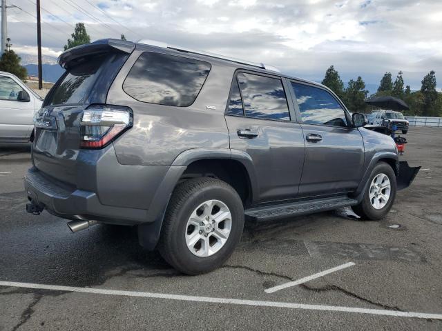 Photo 3 from auction – 2016 TOYOTA 4RUNNER SR with VIN JTEZU5JR3G5123287