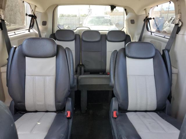 Photo 10 from auction – 2010 CHRYSLER TOWN & COU with VIN 2A4RR8D17AR320626