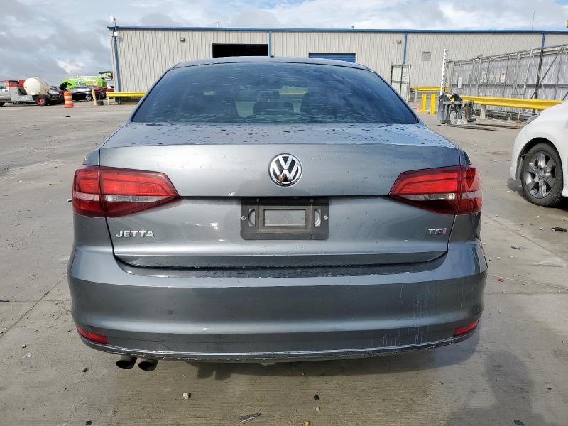 Photo 6 from auction – 2018 VOLKSWAGEN JETTA S with VIN 3VW2B7AJ0JM232676