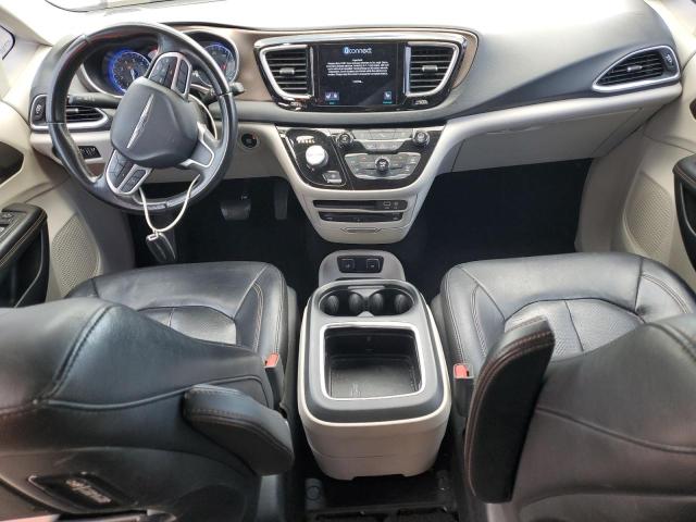 Photo 8 from auction – 2017 CHRYSLER PACIFICA T with VIN 2C4RC1EG6HR796359