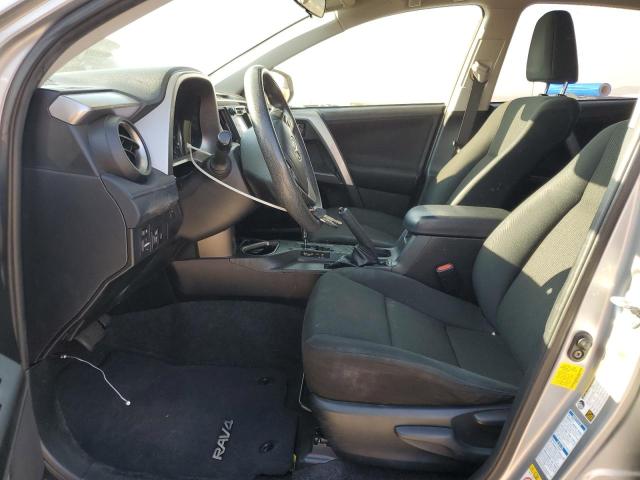 Photo 7 from auction – 2018 TOYOTA RAV4 LE with VIN JTMBFREV8JJ195843