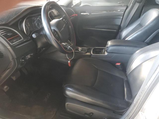 Photo 7 from auction – 2016 CHRYSLER 300 LIMITE with VIN 2C3CCAAG5GH211923