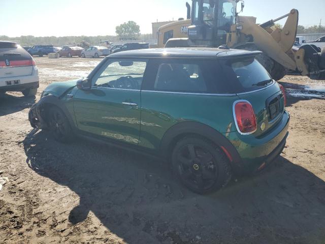 Фото 2 с аукциона – 2024 MINI COOPER SE с VIN WMW13DJ0XR2V36065